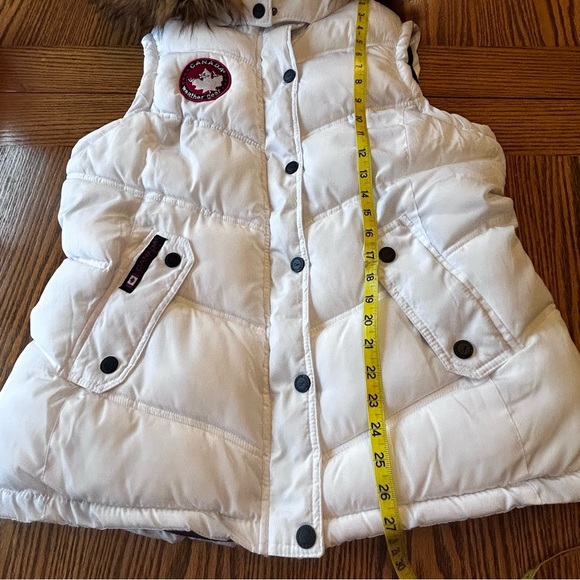 Canada Weather Gear  White Hooded Puffer Vest Faux Fur Trim Zip & Snap Size XL - Picture 5 of 16